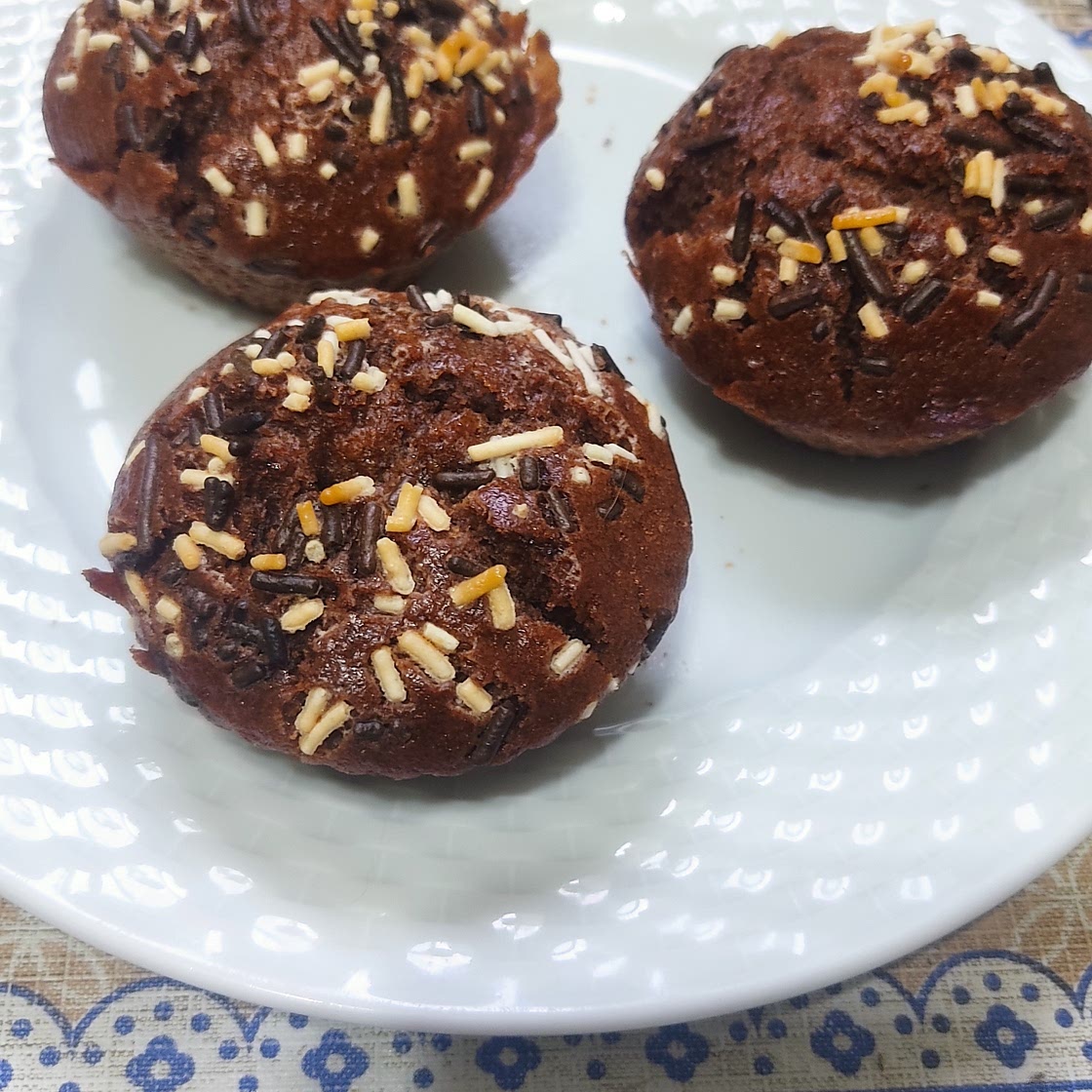 Vegan chocolate cupcakes