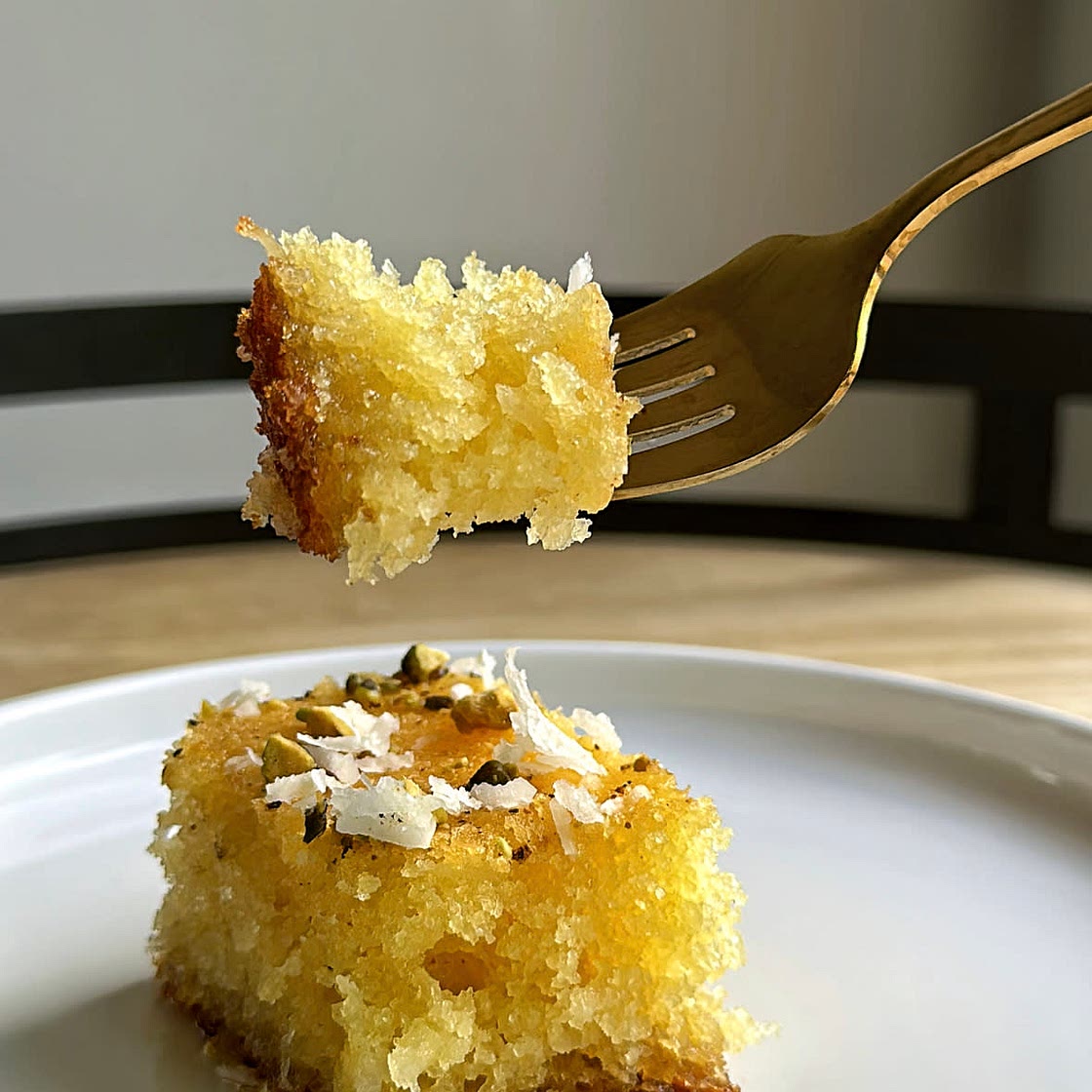 Semolina cake / haresa