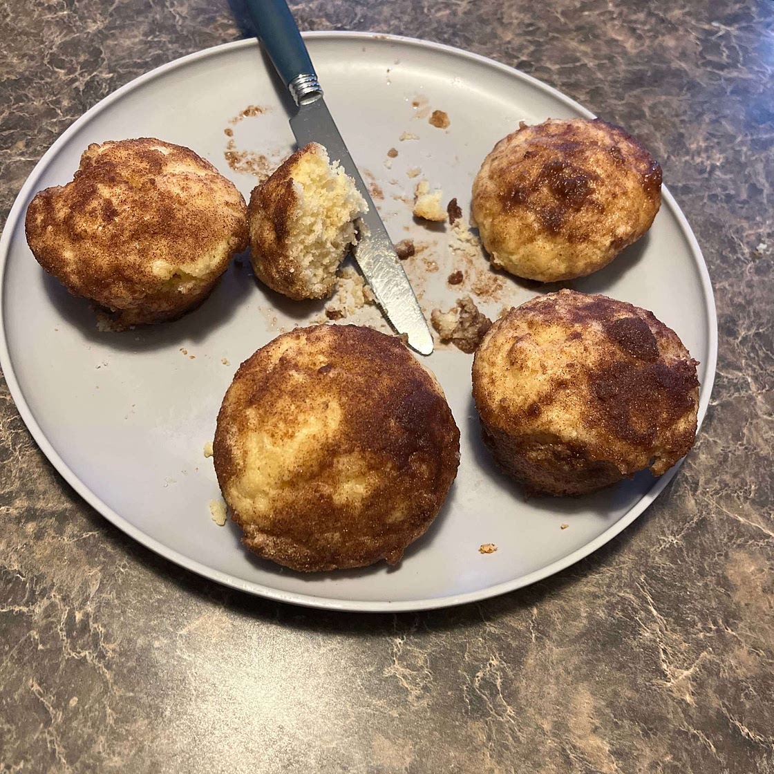 Cinnamon Donut Holes (or mini muffins)