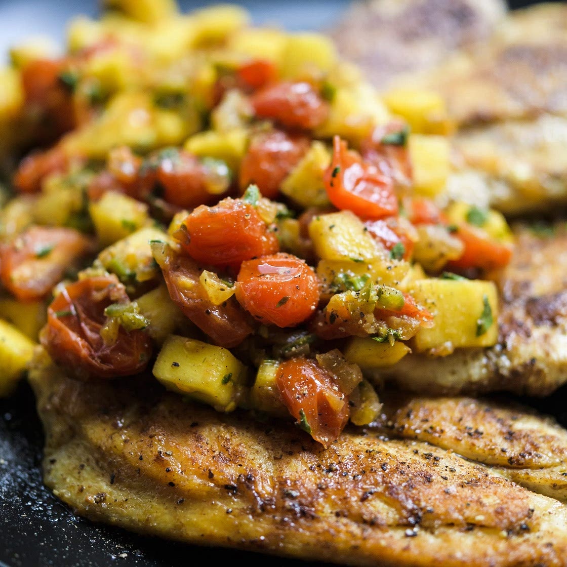 Mango-Tomato Chicken