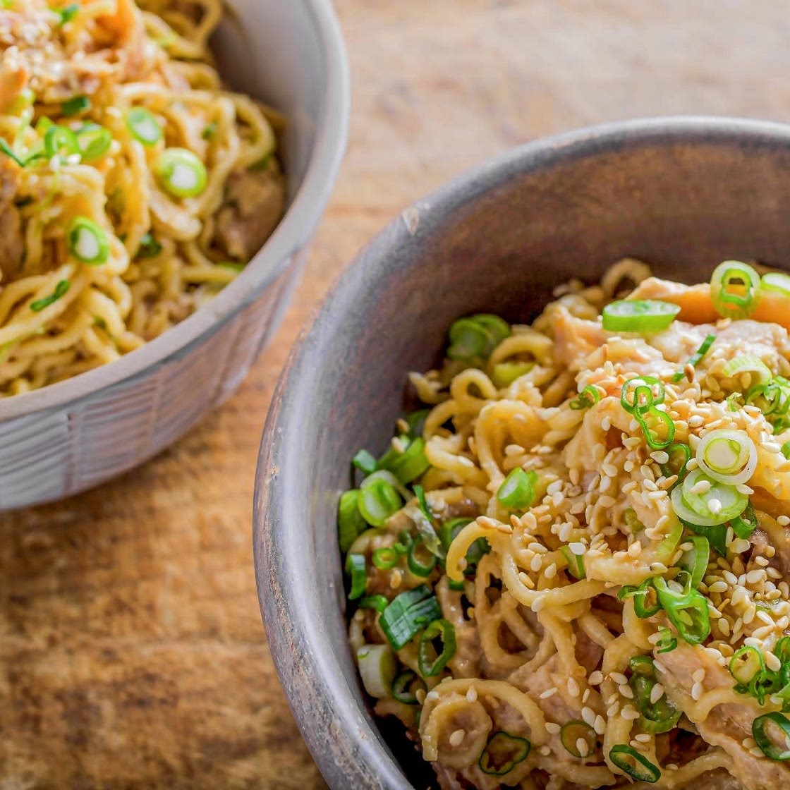 Sesame Noodles w/ Chicken & Scallions