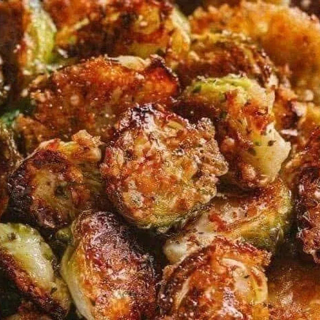 Garlic Parmesan Roasted Brussels Sprouts -