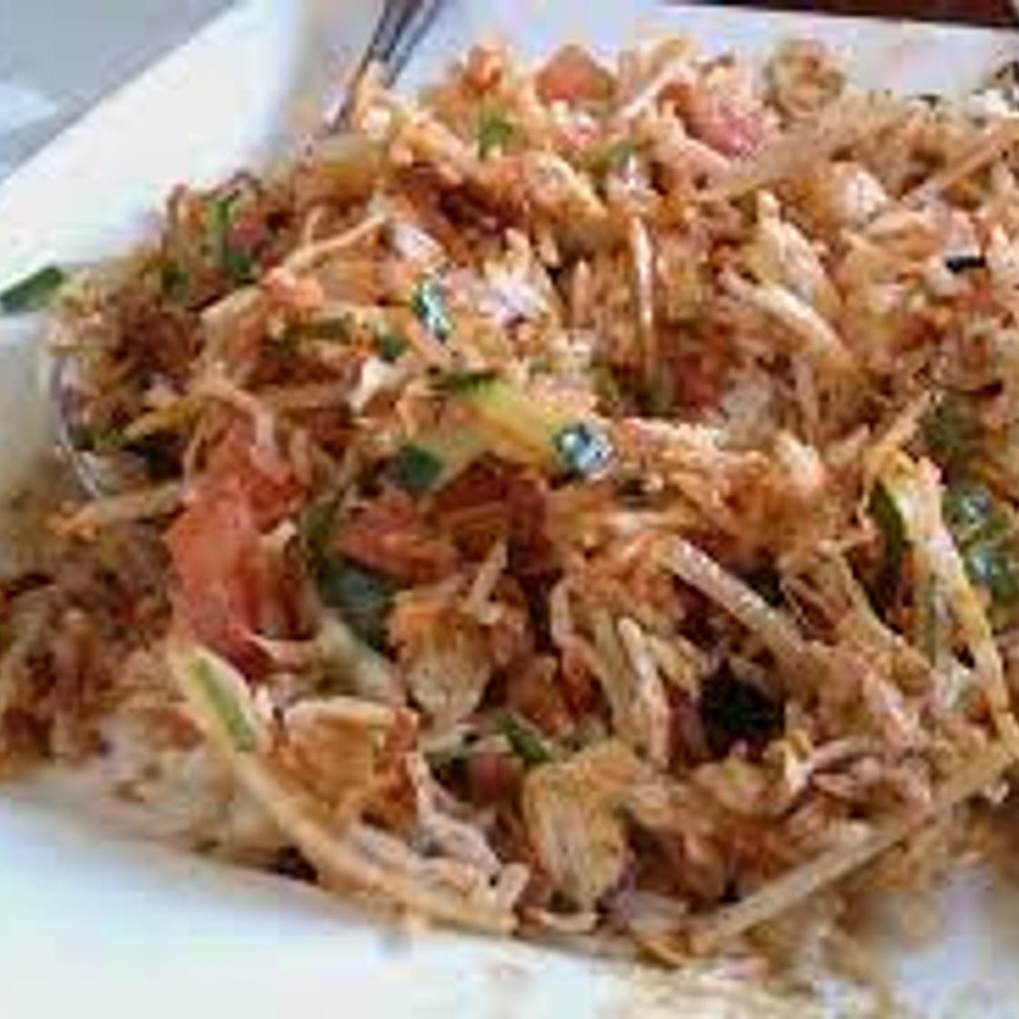Htamin thoke - Myanmarischer Reissalat mit Hühnchen