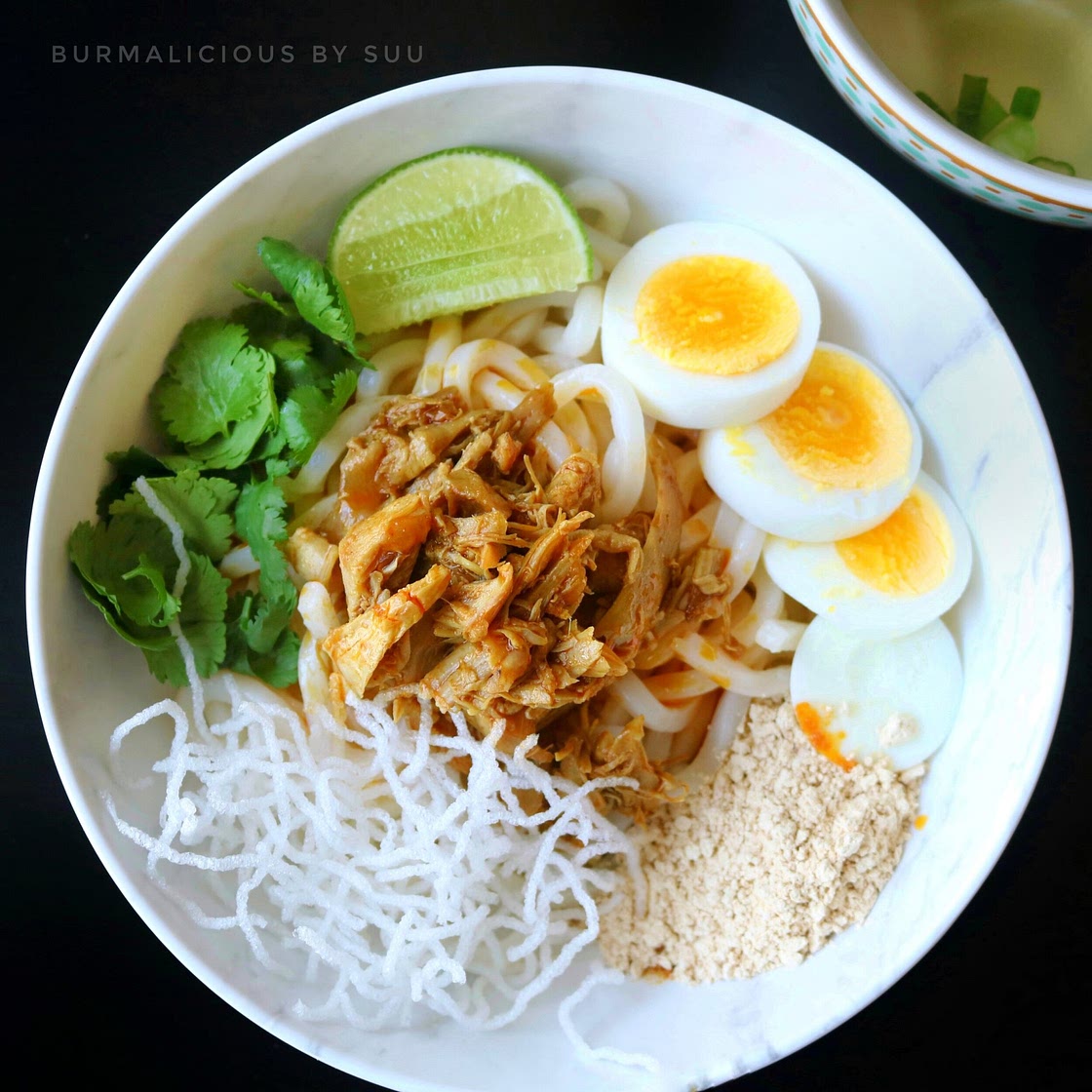 Nan gyi thoke