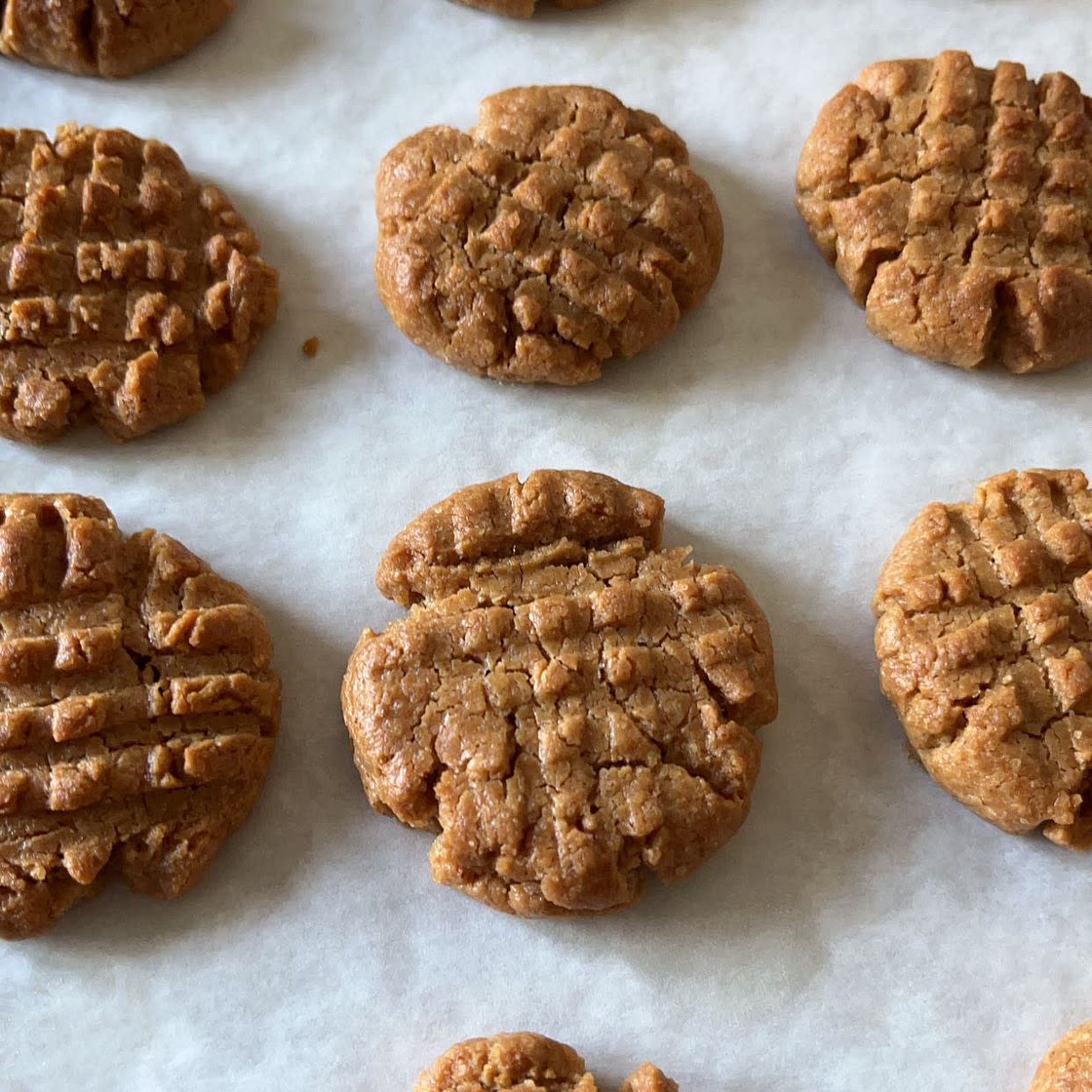 3-Ingredients Peanut Butter Cookies