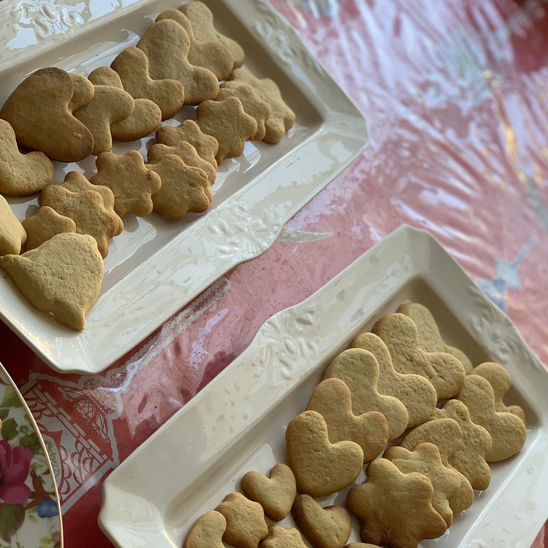 Sugar Cookies for Eid (no spread)