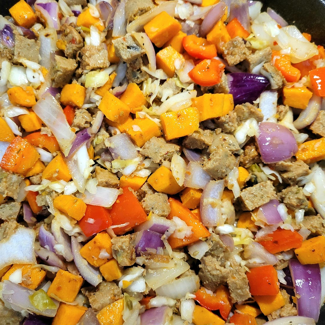 Plant-based Sausage and Pepper Hash