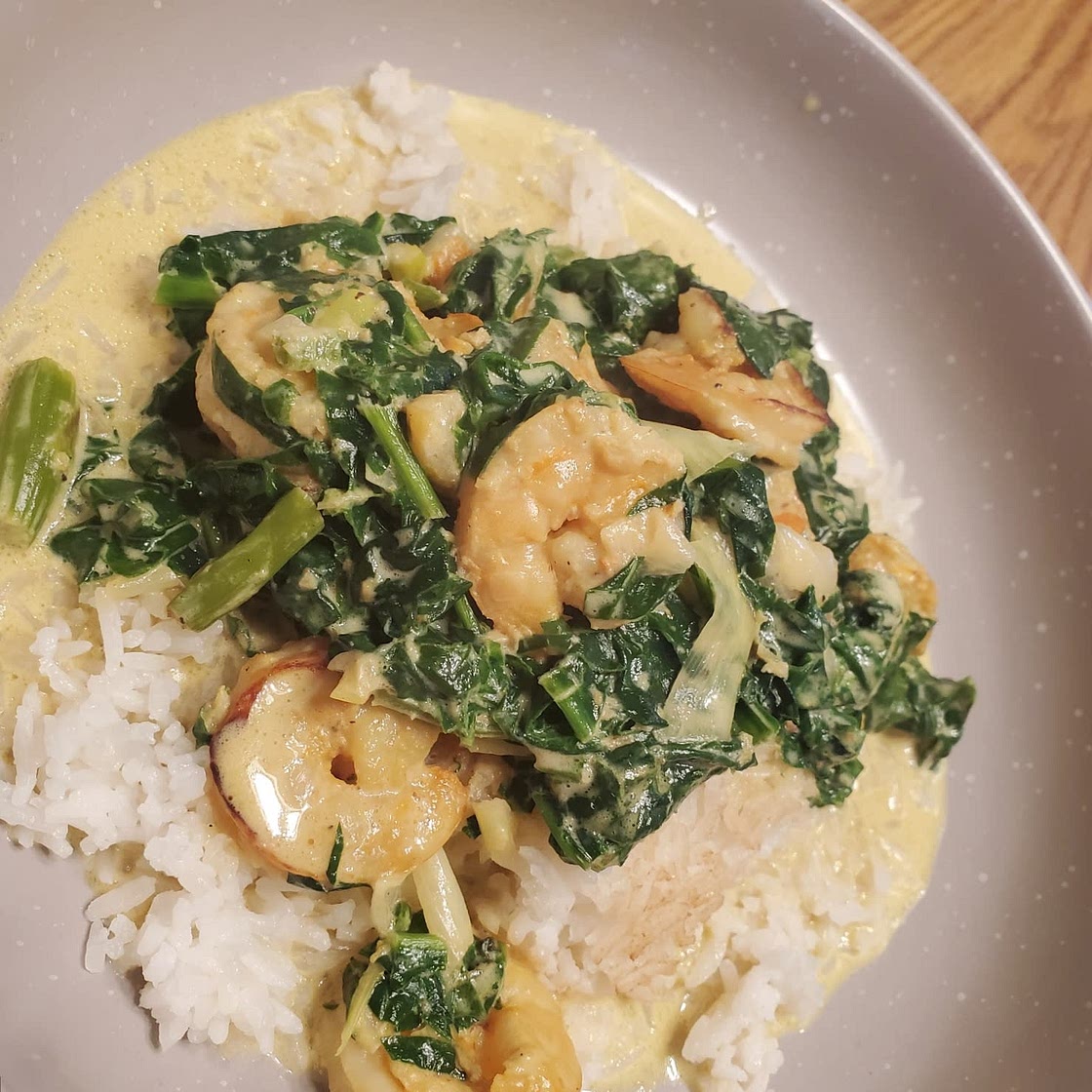 Ginger-Garlic Shrimp With Coconut Milk