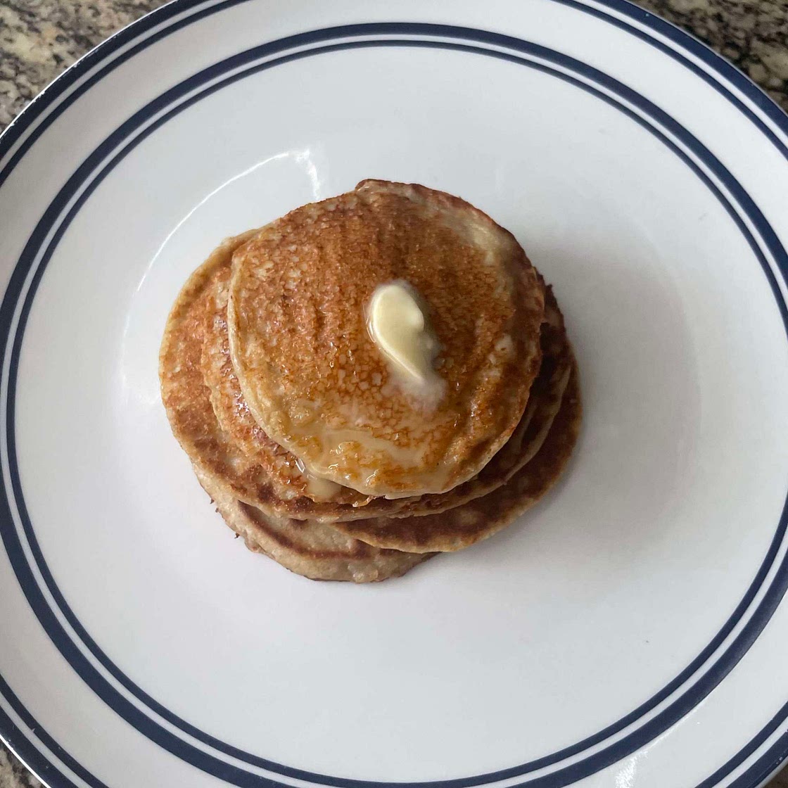 Fluffy Gluten free Banana Pancakes 
