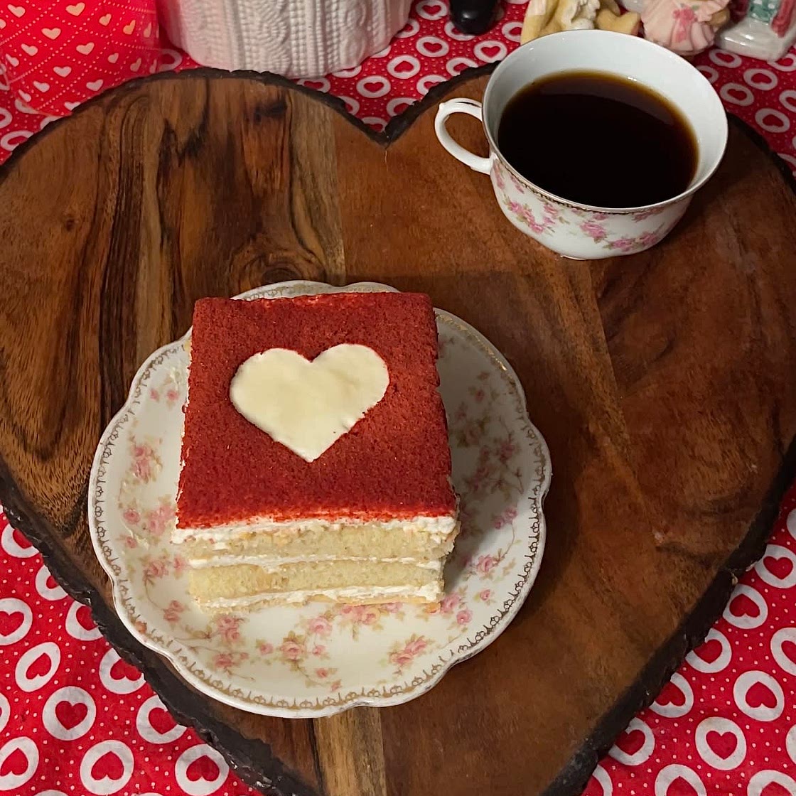 Strawberry cake 🍓 (“tiramisu”) 