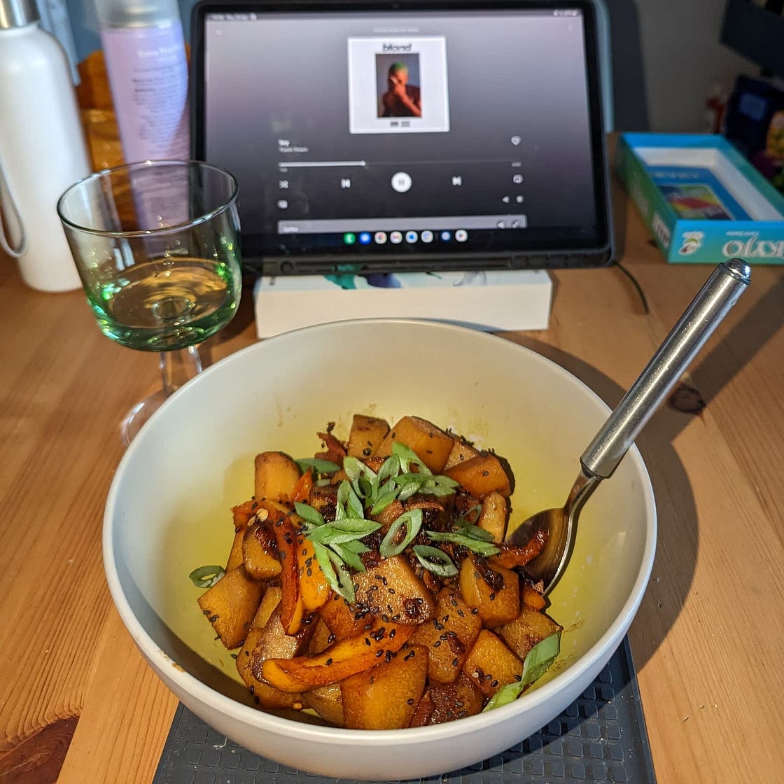 Asian Honey Garlic Potatoes (Only 5 Ingredient!) - Tiffy Cooks
