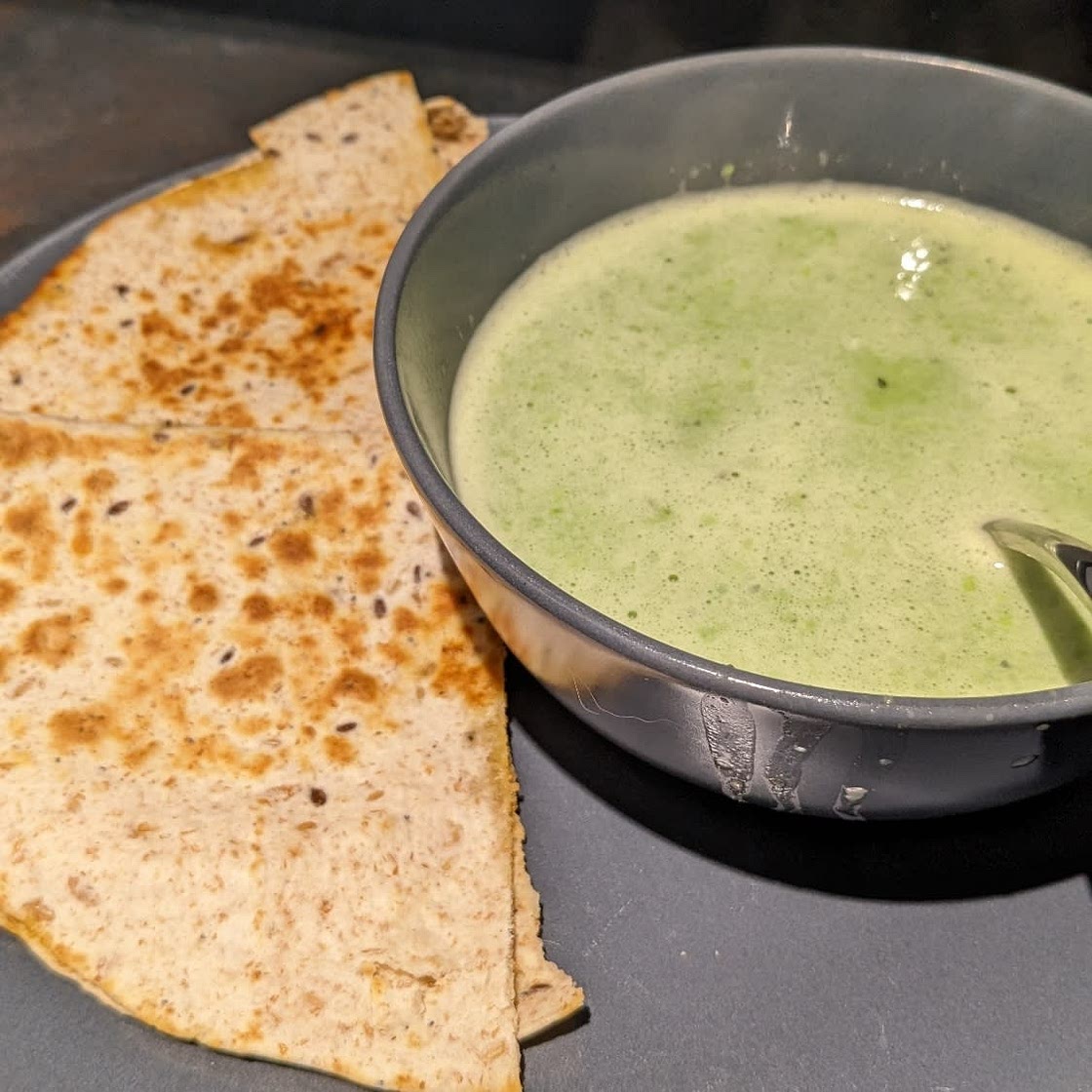 Easy pea & mint soup