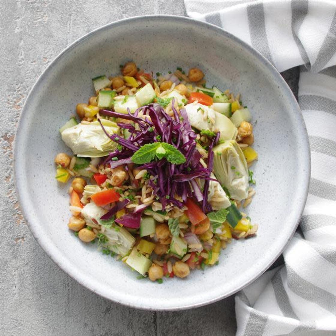Chickpea, wild rice and artichoke salad