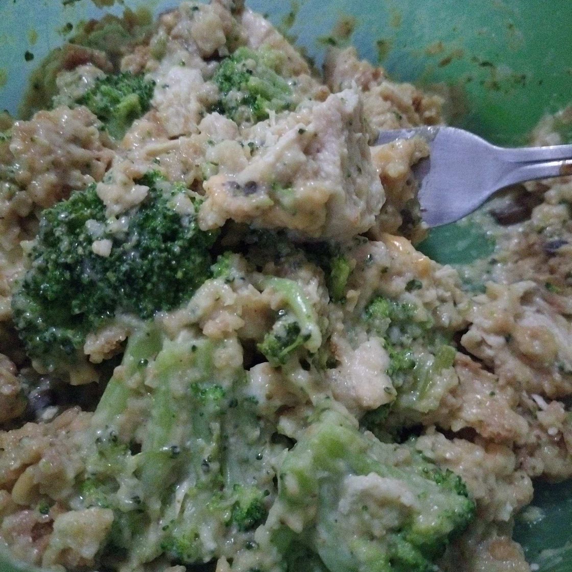 Contest-Winning Broccoli Chicken Casserole