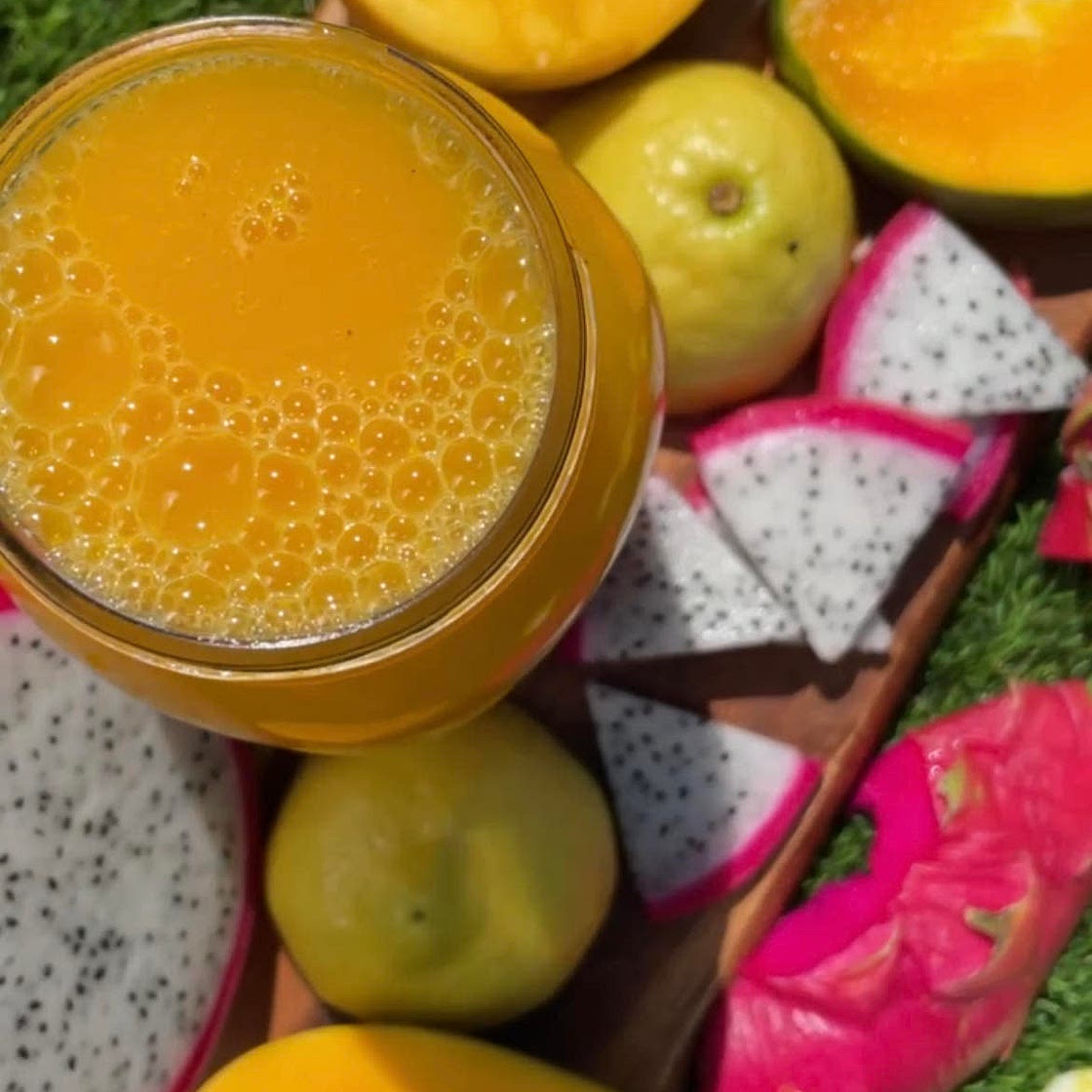 Dragonfruit Mango Refresher 