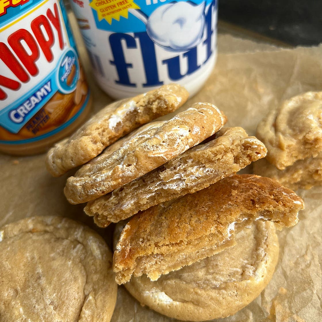Peanut butter and fluff cookies
