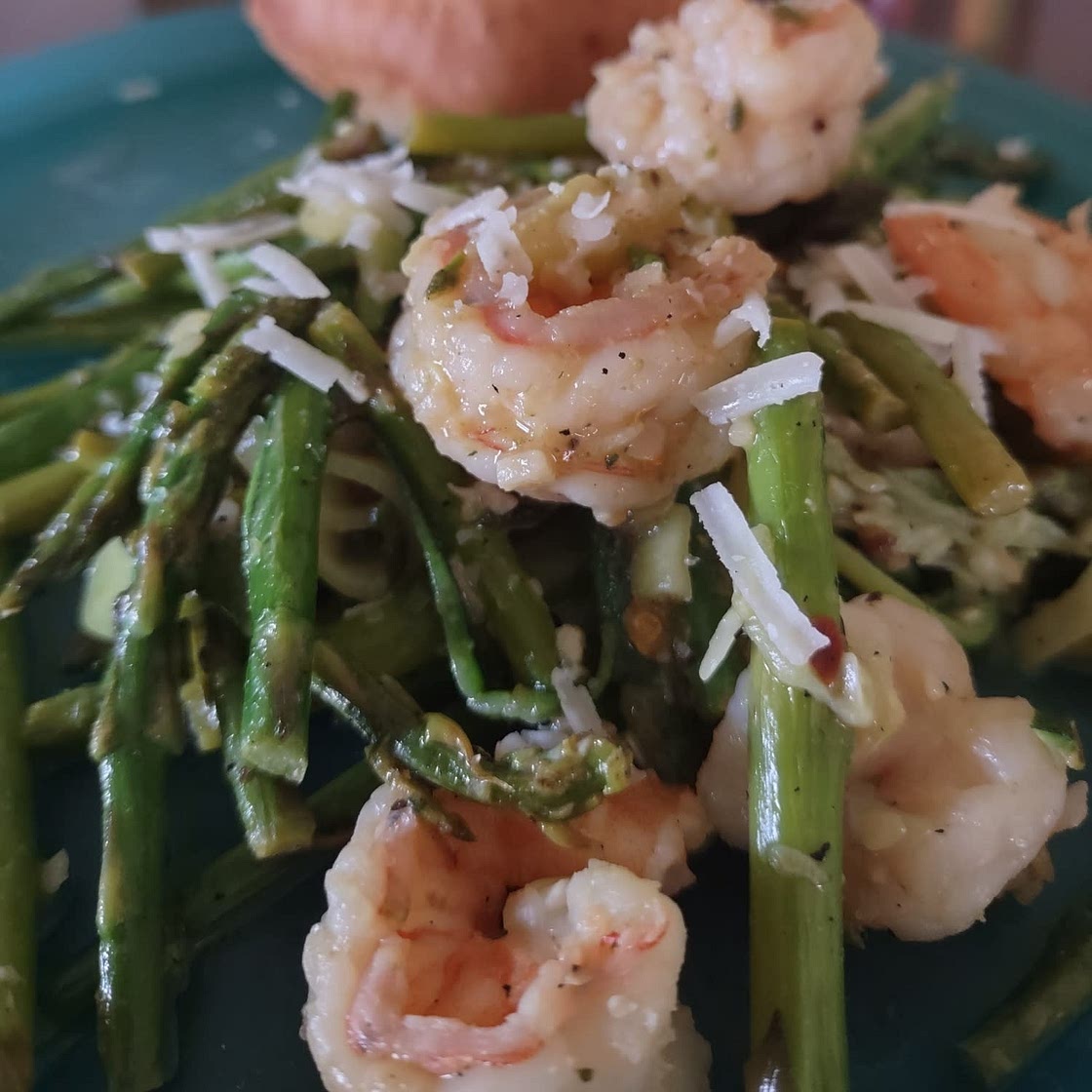 Shrimp & Asparagus Zoodle Pasta