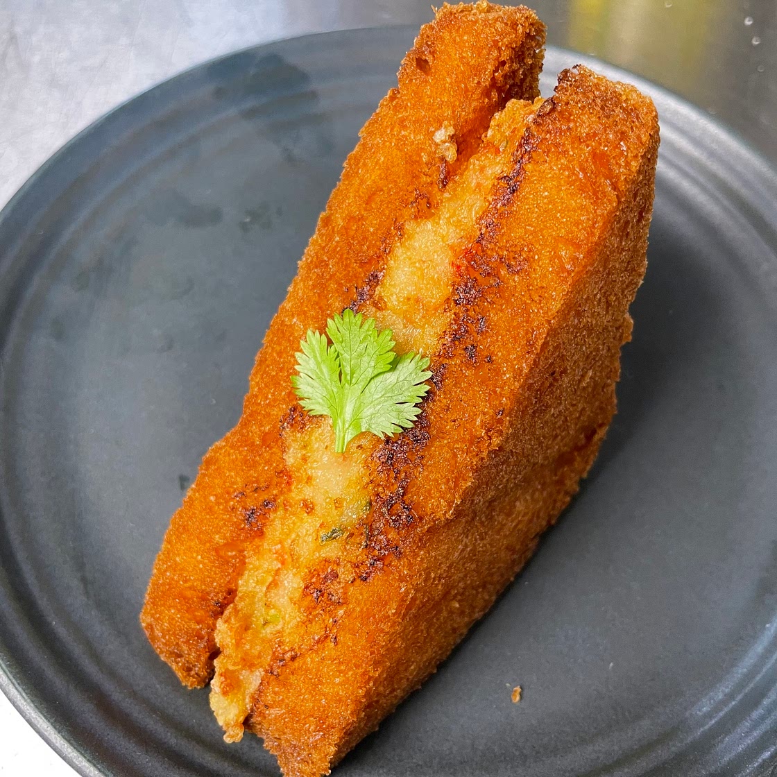 Menbosha (Korean-Chinese Shrimp Toast)
