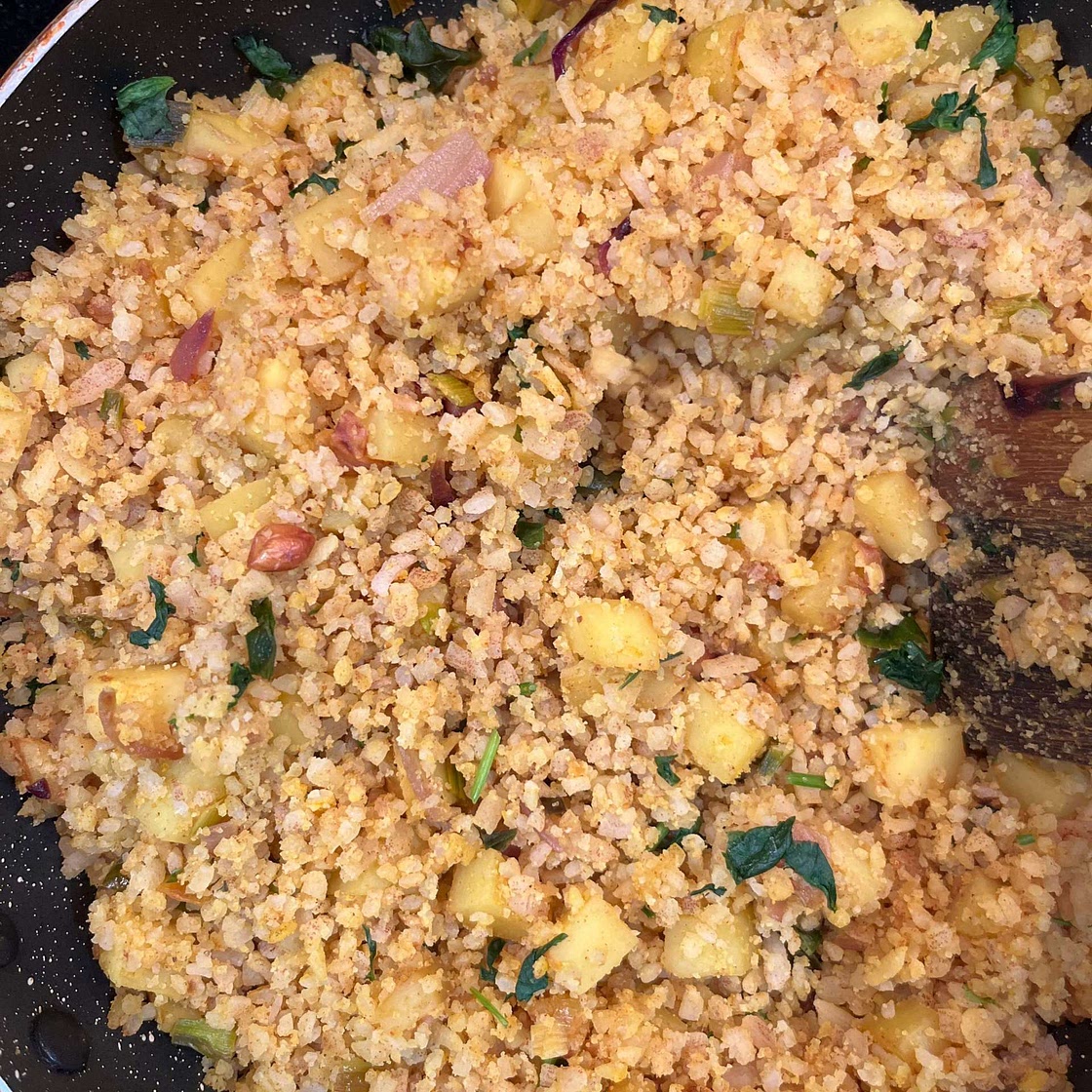 Indian spiced Poha (Flattened rice) with cilantro chutney