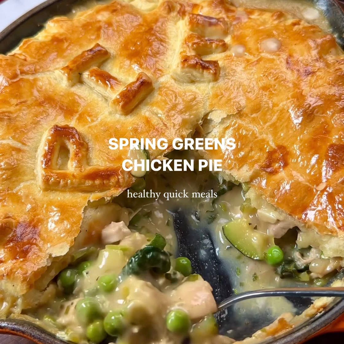 Spring greens chicken pie