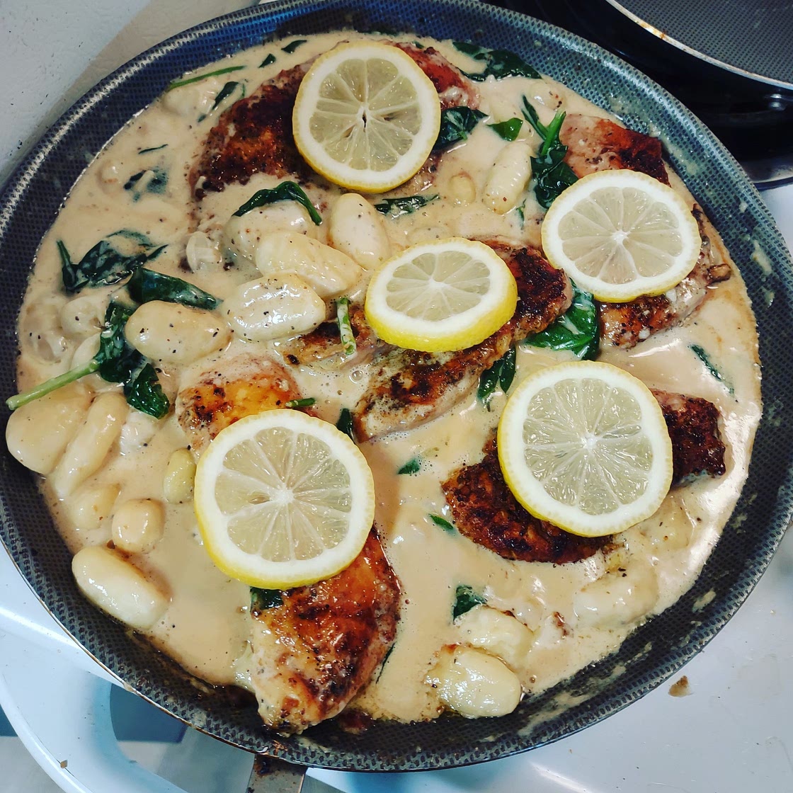Lemon chicken gnocchi with spinach