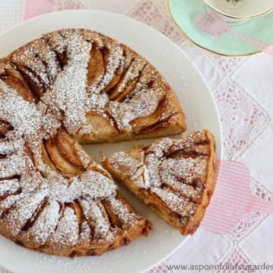 Austrian apple cake