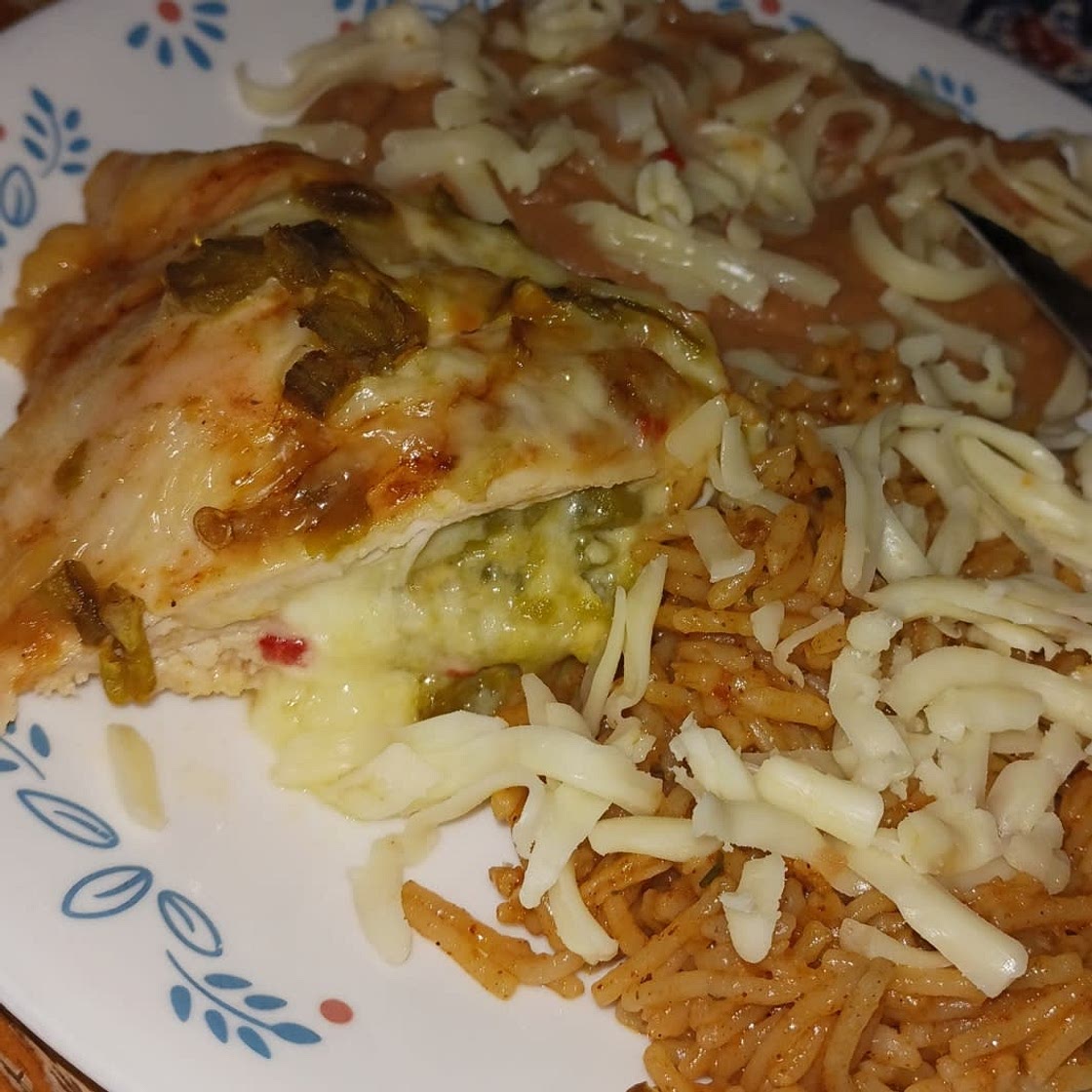 Green Chili and Cheese Chicken