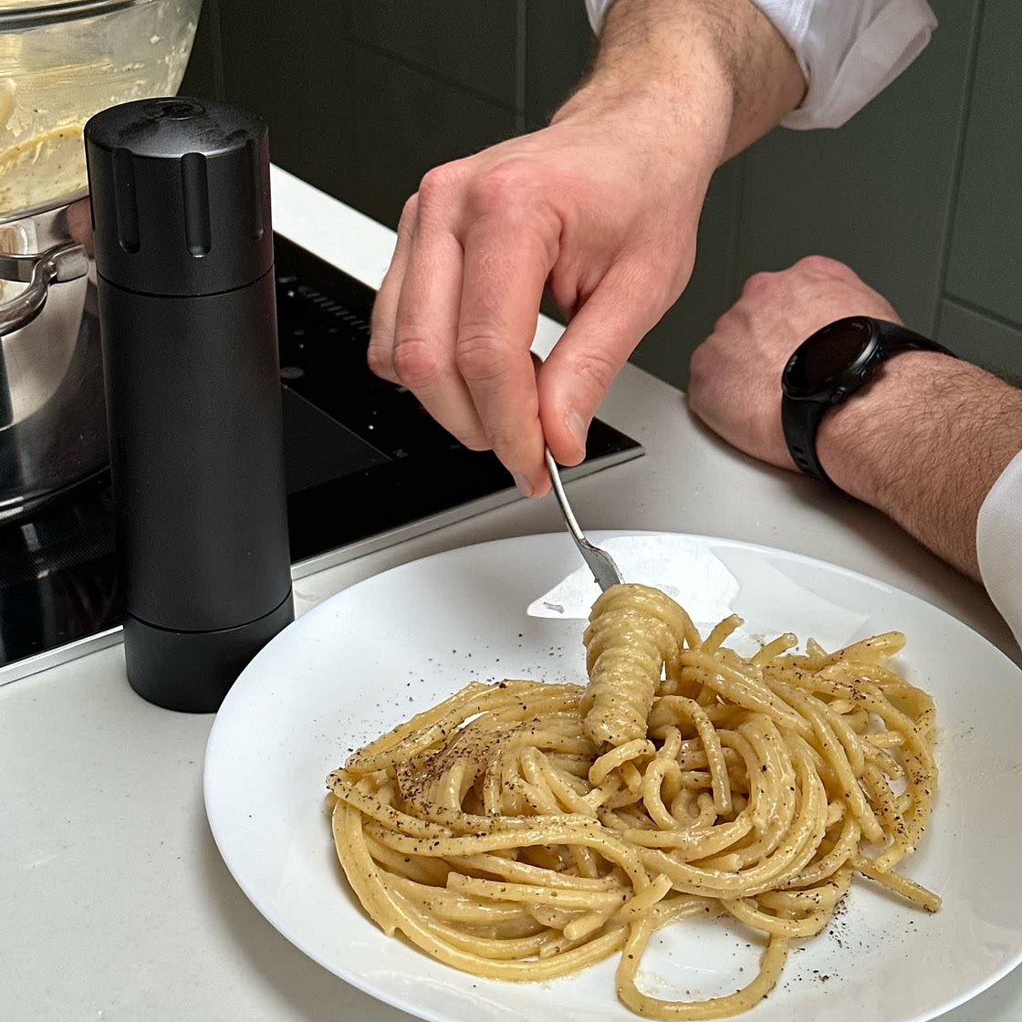 Cacio e pepe, perfect every time! 