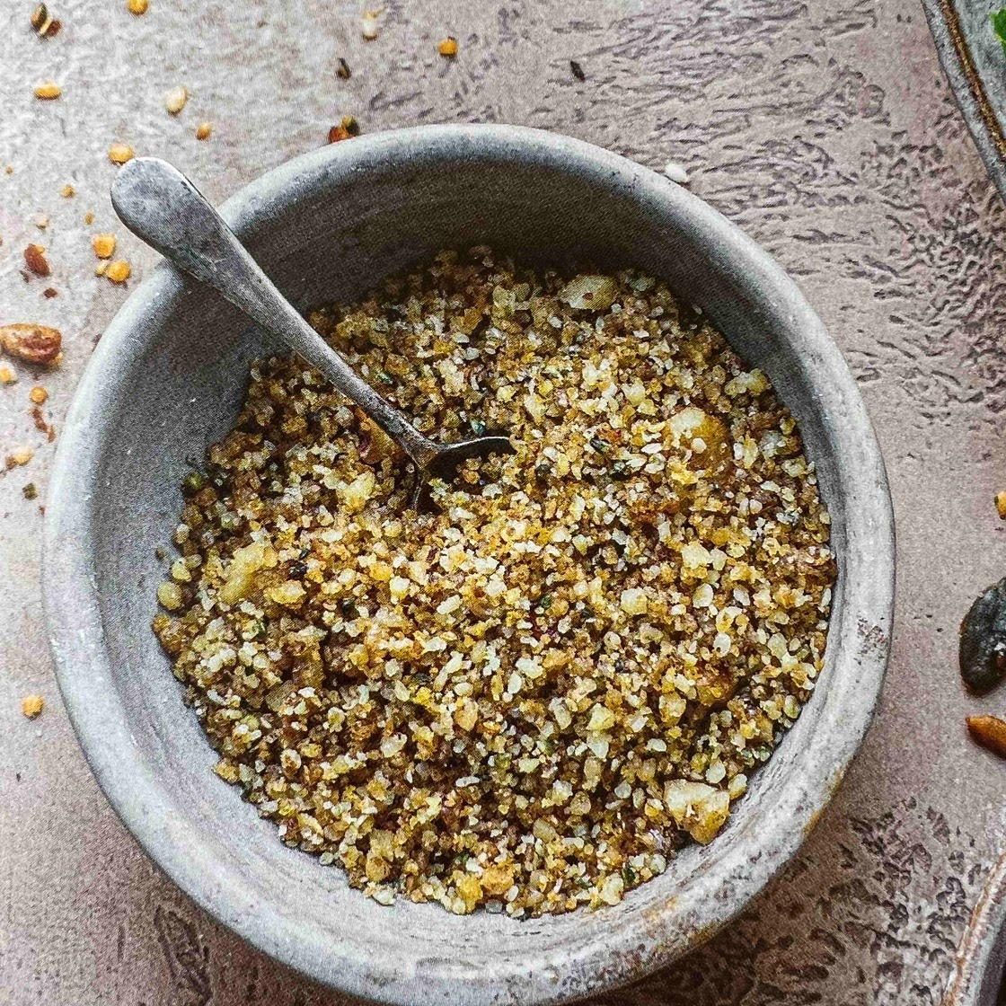 Cheesy walnut and hemp parm