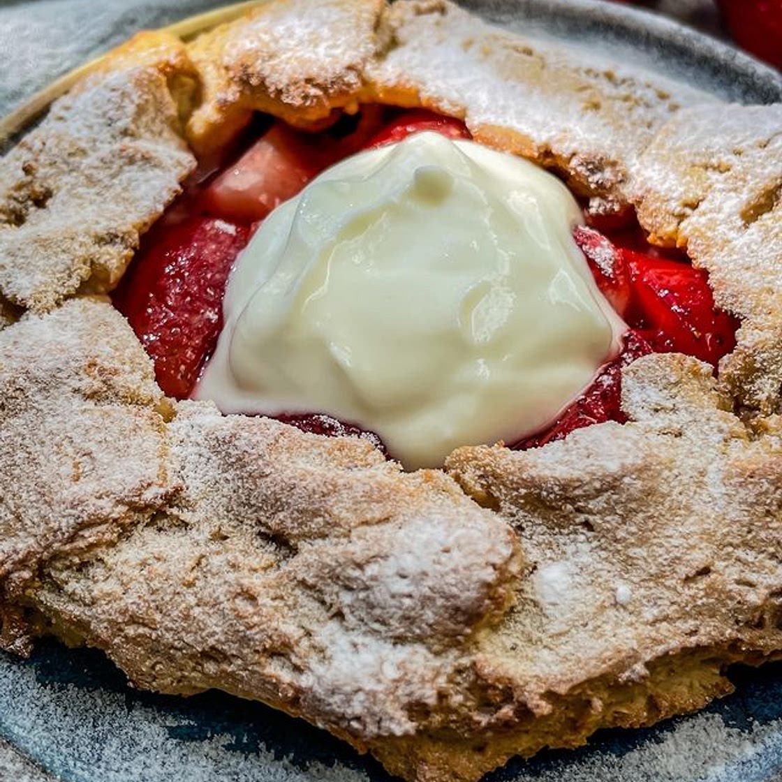 HEALTHY STRAWBERRY GALETTE