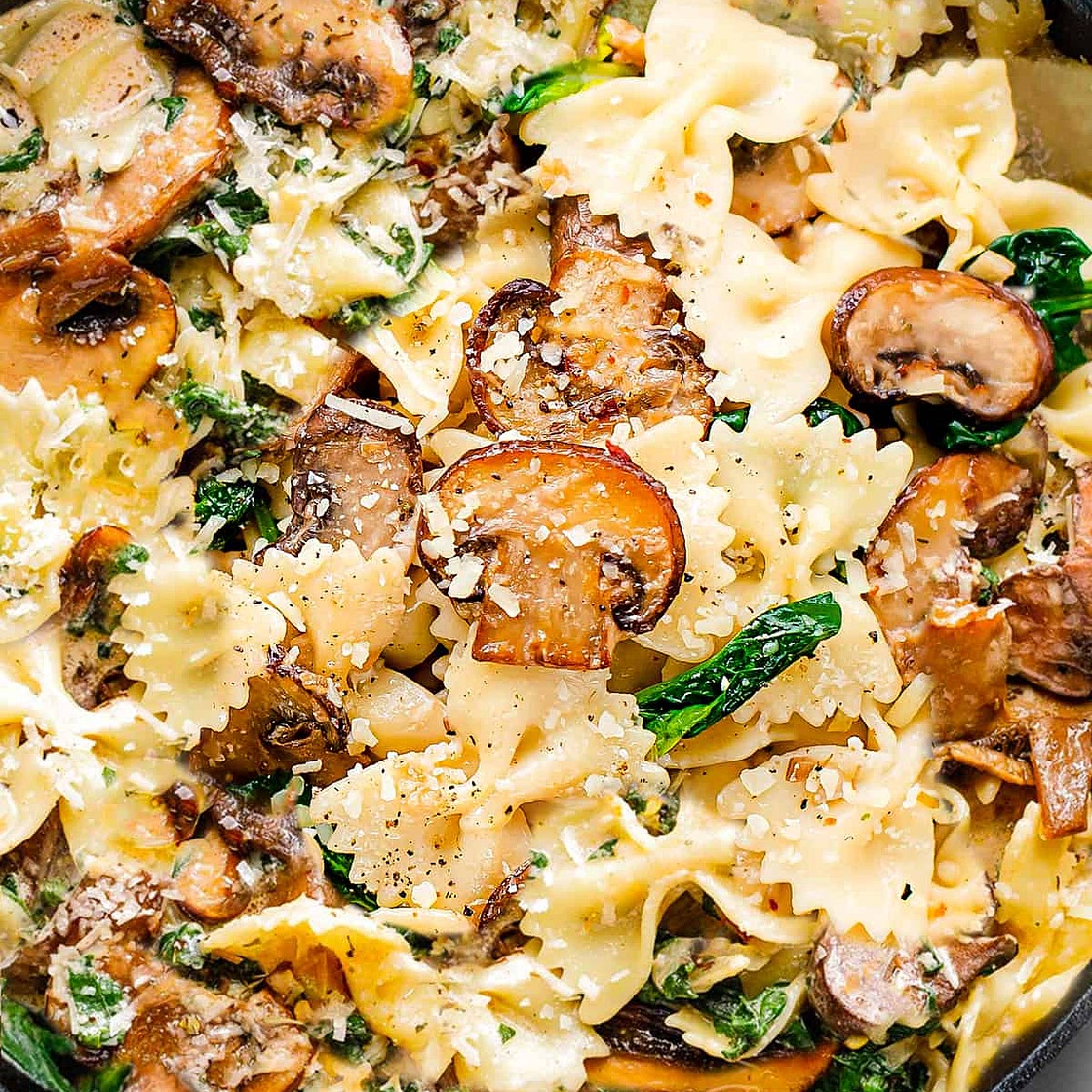 Creamy Parmesan Spinach Mushroom Pasta