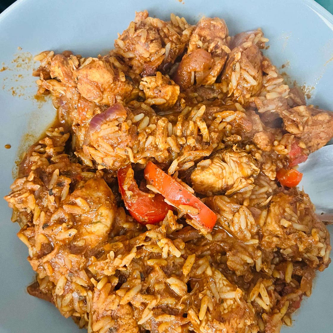 Chicken Tikka Rice Stir-fry Recipe | Slimming Friendly