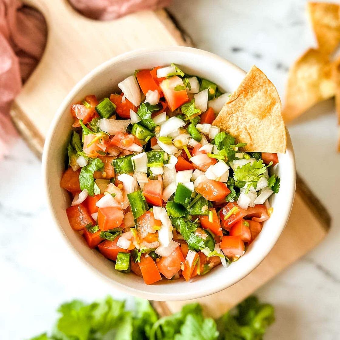 Fresh Garden Salsa Recipe (Pico de Gallo)