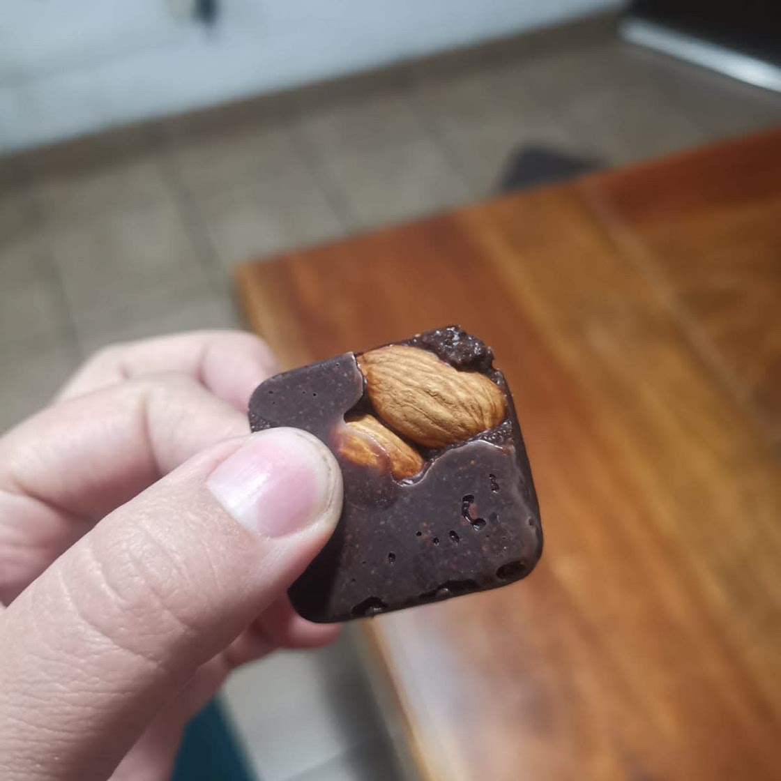 Chocolate casero con semillas de cacao