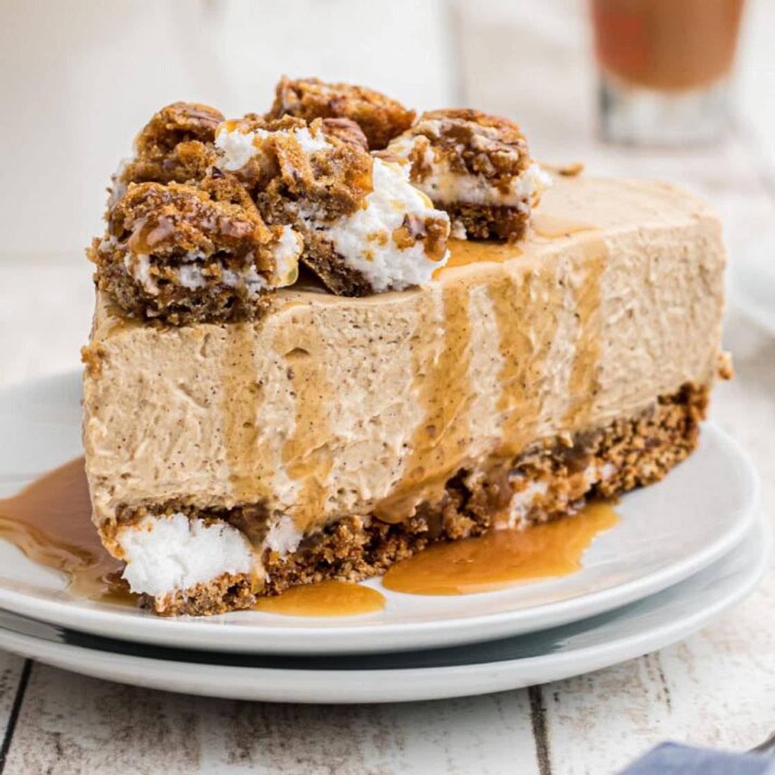 Oatmeal Creme Pie Cheesecake