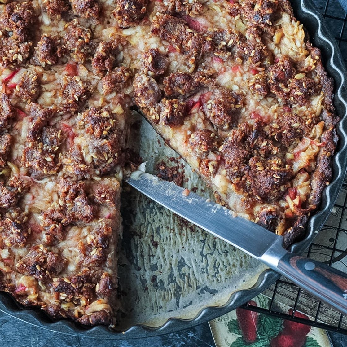 NUTTY APPLE PIE!