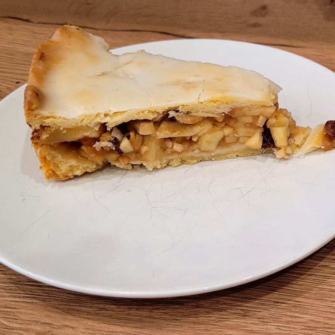 Gedeckter Apfelkuchen