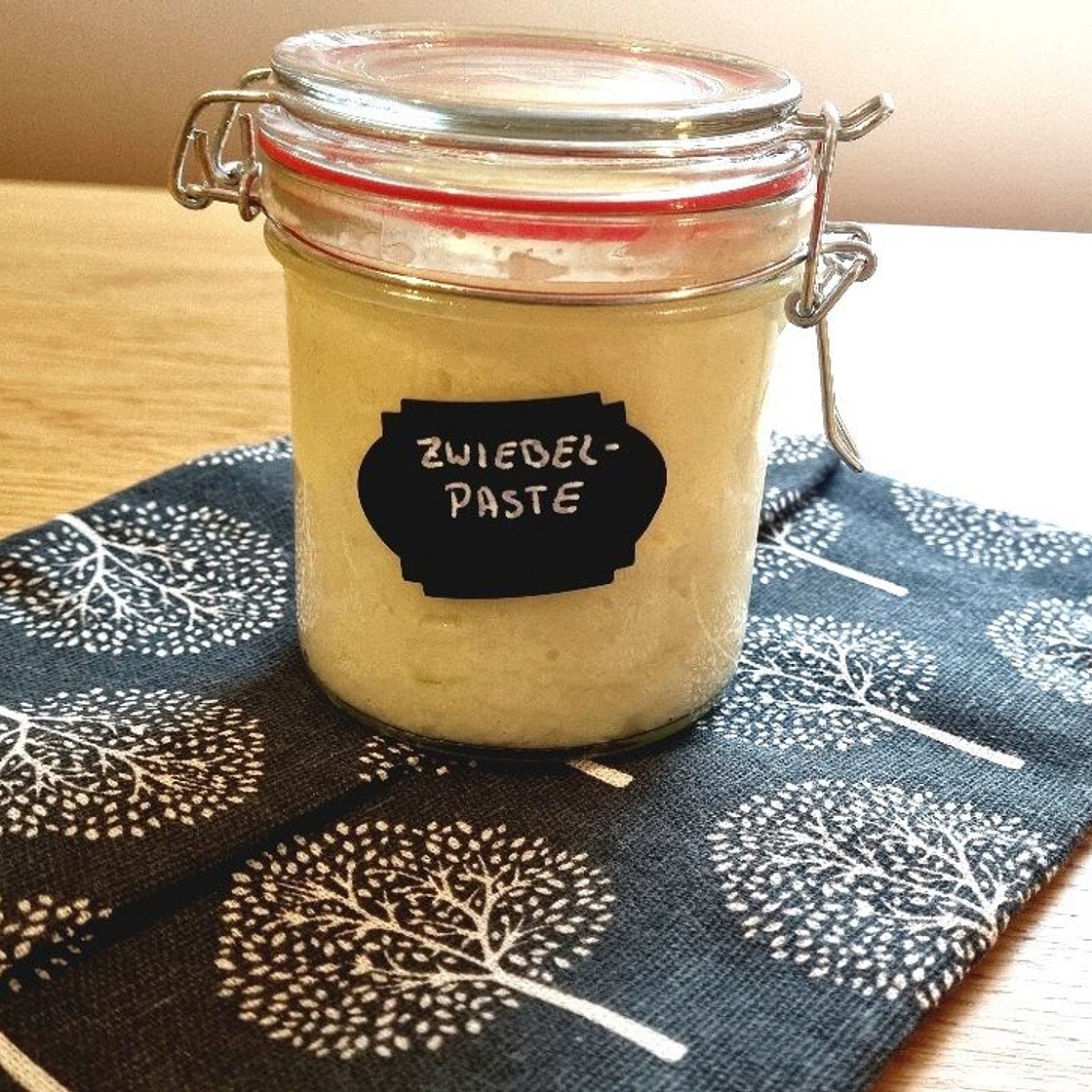 Zwiebelpaste