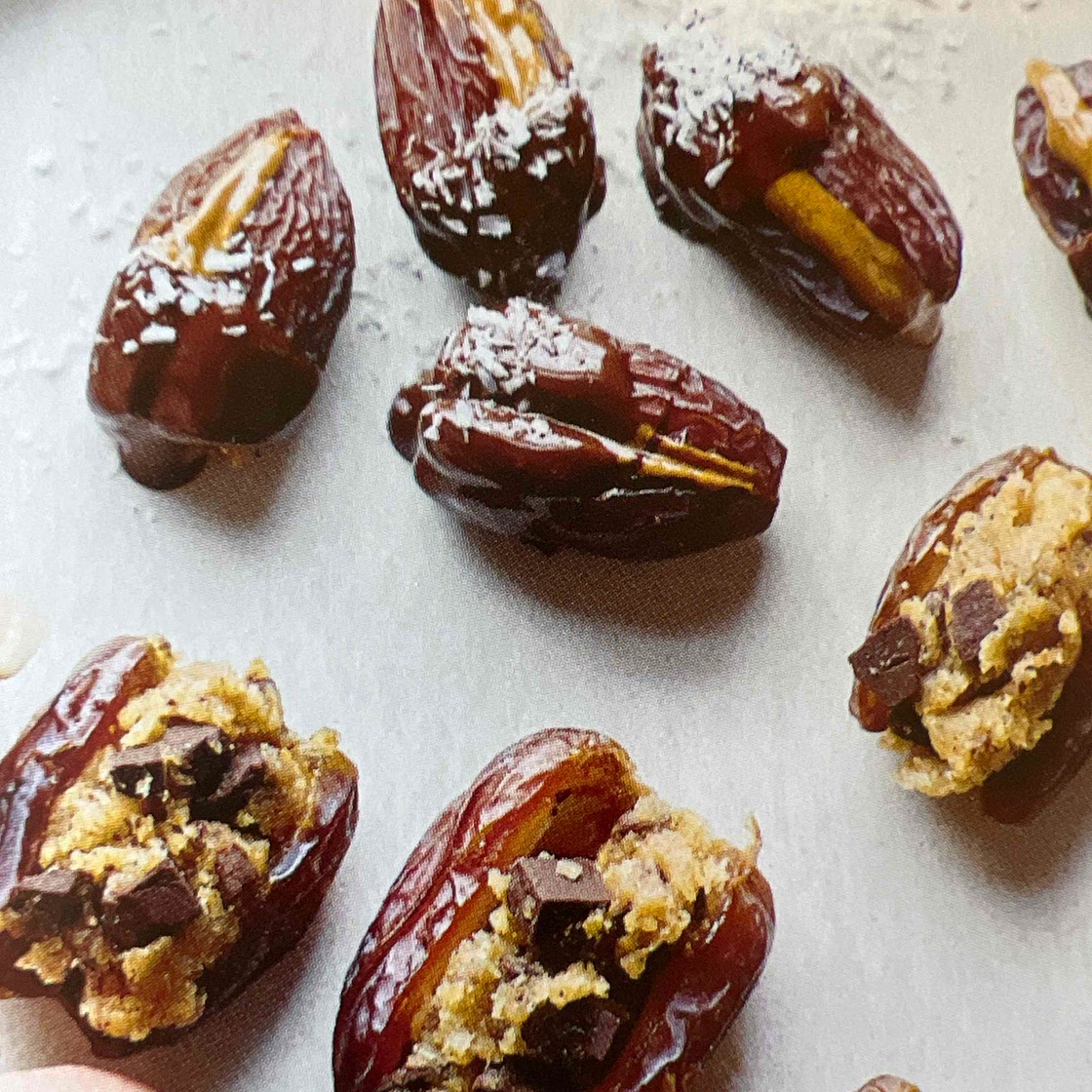 Almond butter & chocolate dates