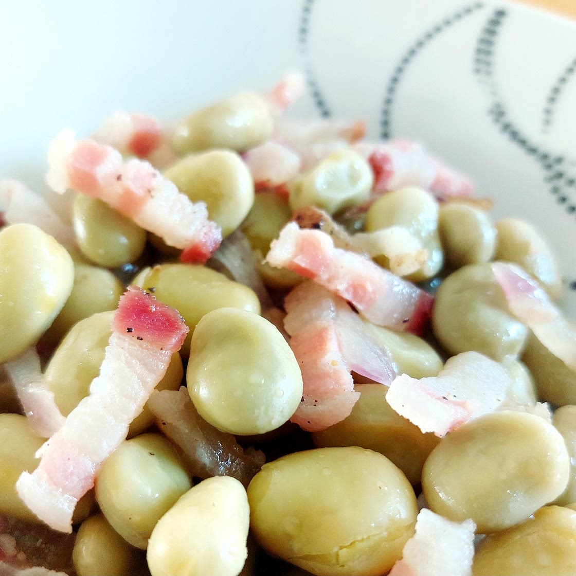 Fava beans and pancetta