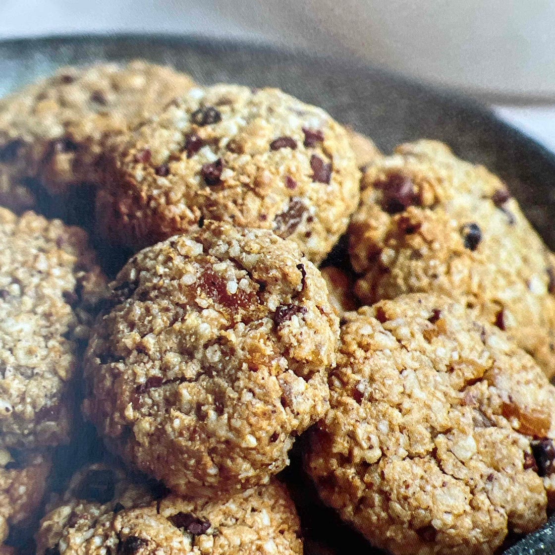 Cacao nib & Hazelnut Bites