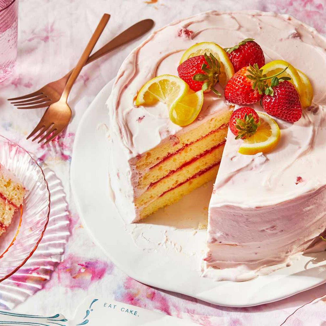 Strawberry-Lemonade Cake