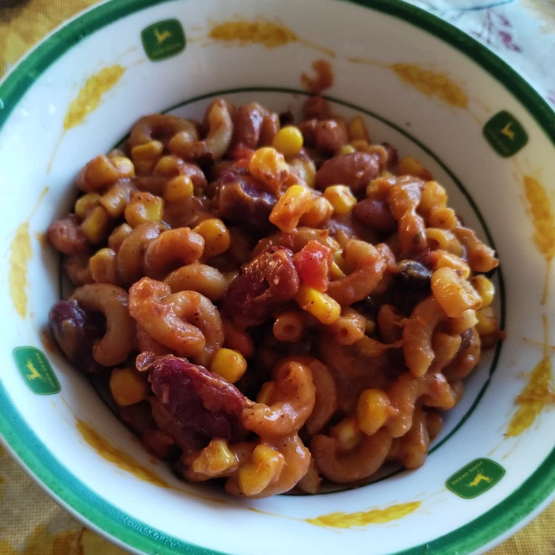 One Pot Cheesy Vegetarian Chili Mac
