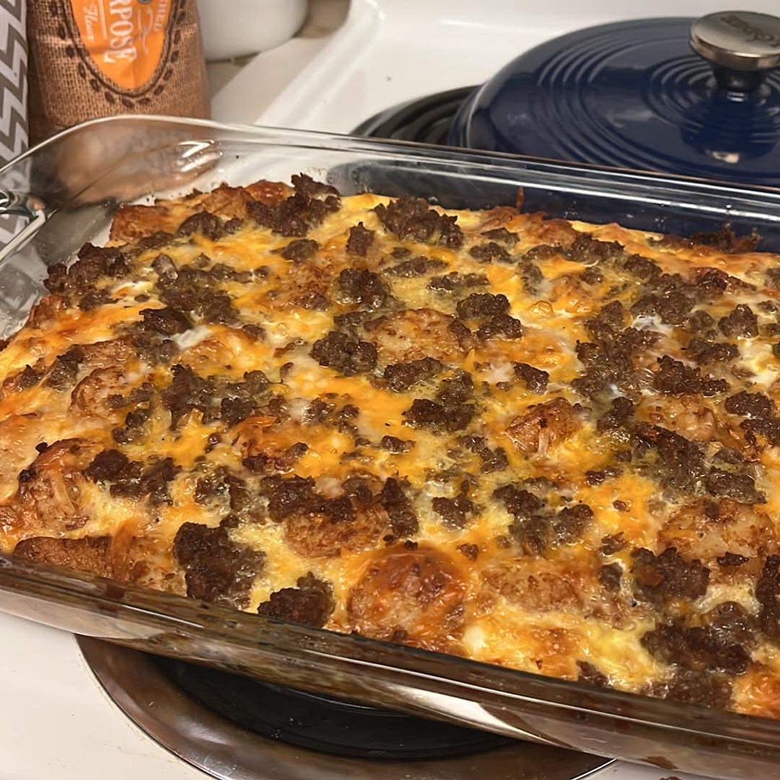 Sausage Egg & Cheese Breakfast Casserole