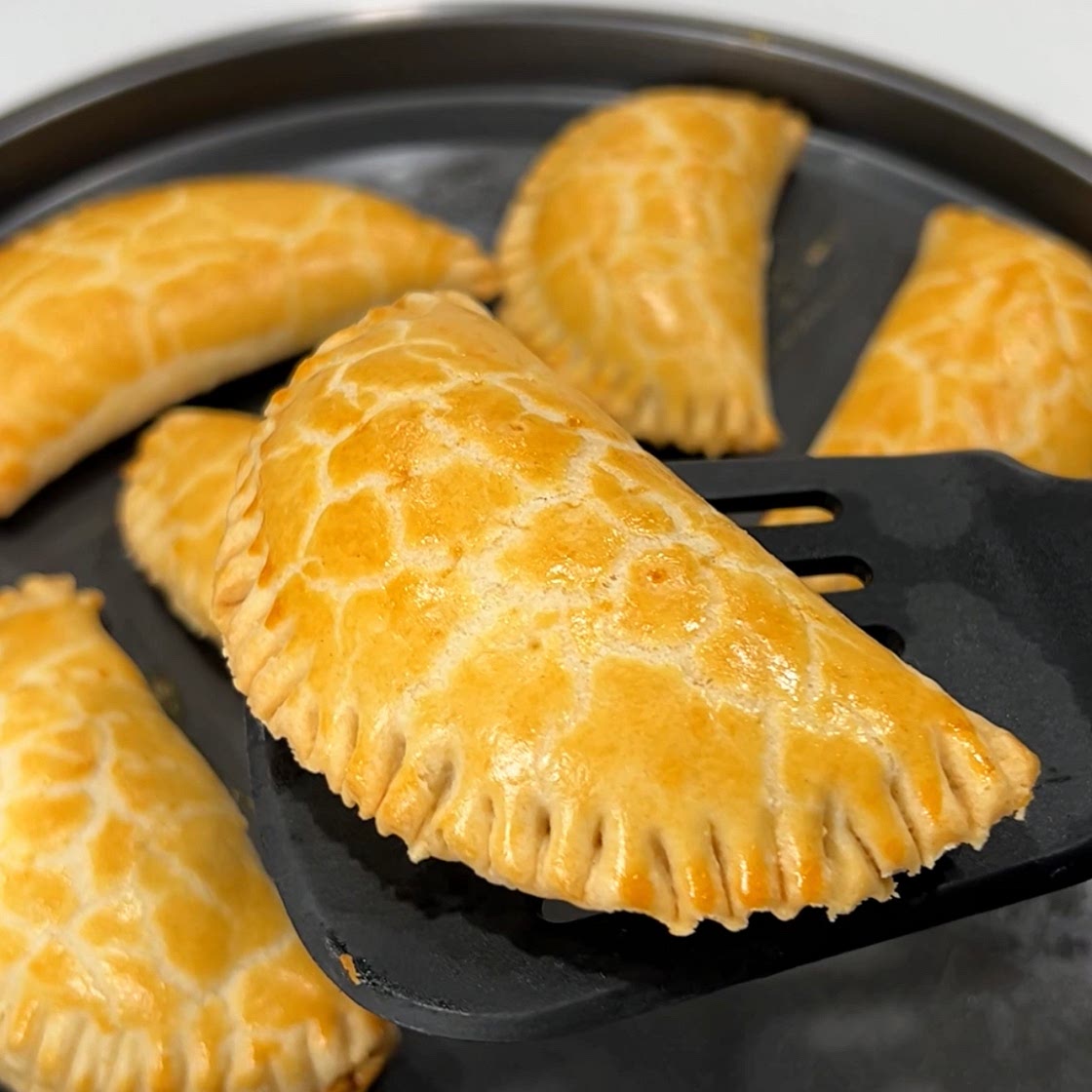 NIGERIAN MEAT PIE
