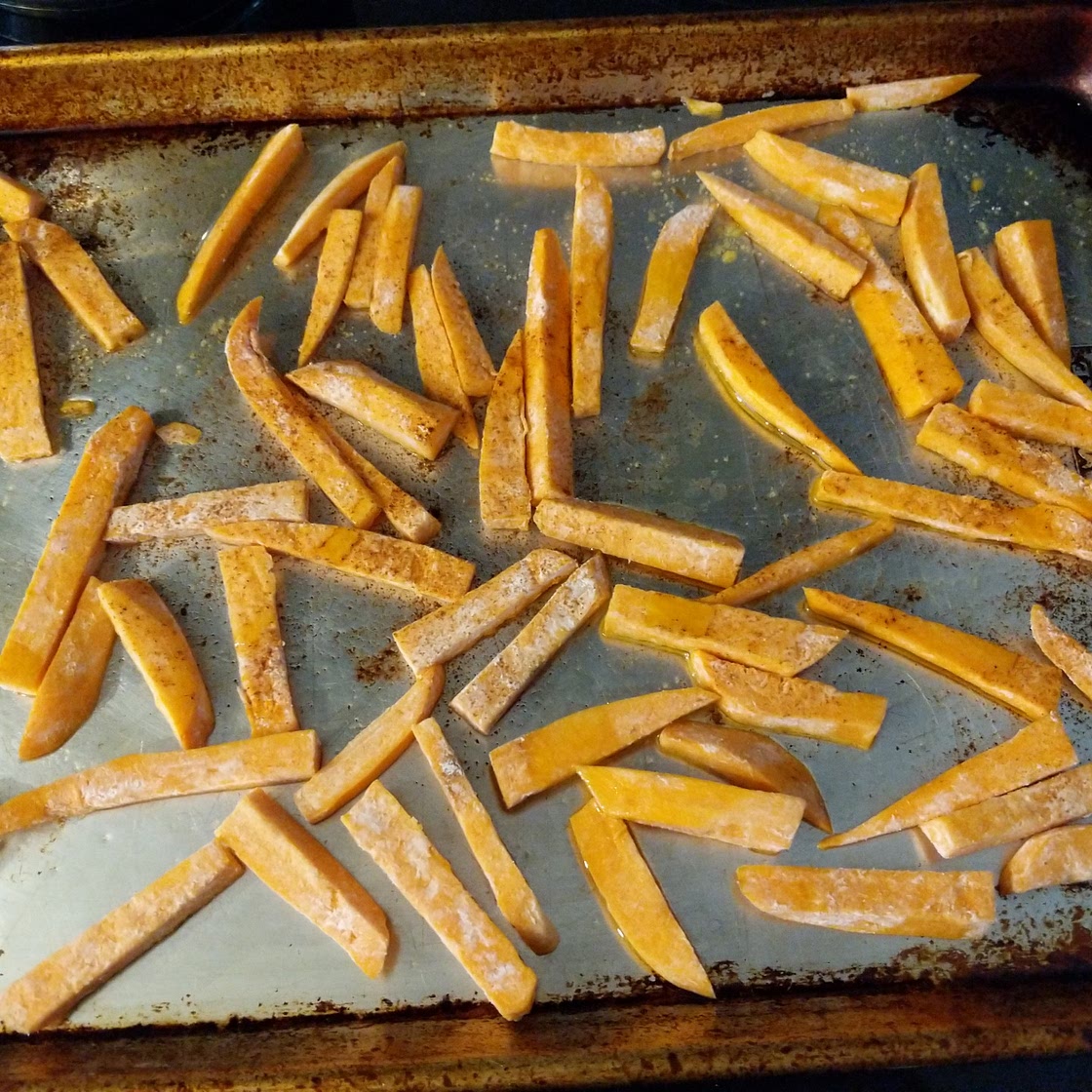 Baked sweet potato fries (6 months)