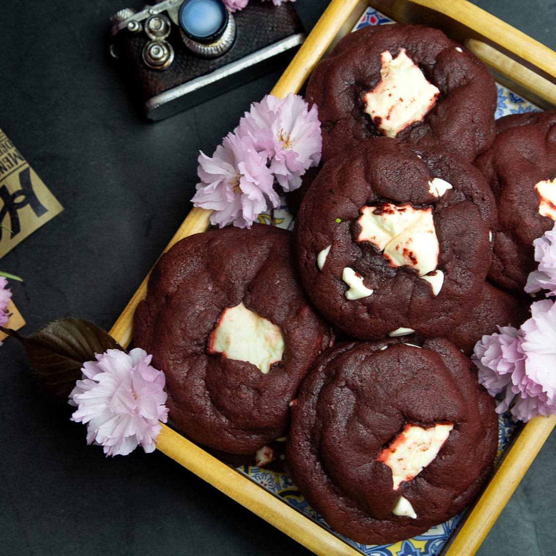Red Velvet Cookies with Cream Cheese