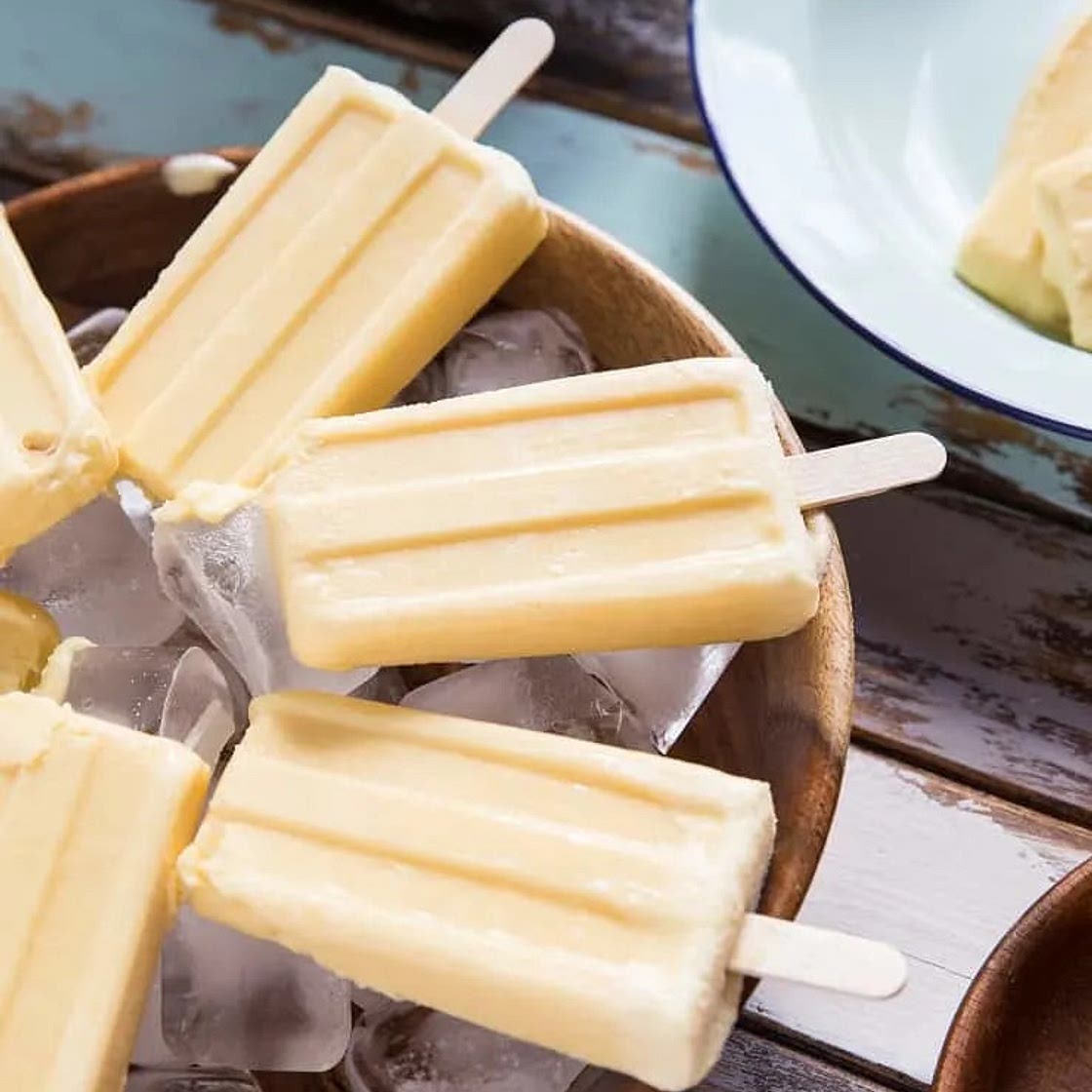 2-Ingredient Orange Creamsicles
(Paleo, Vegan)
