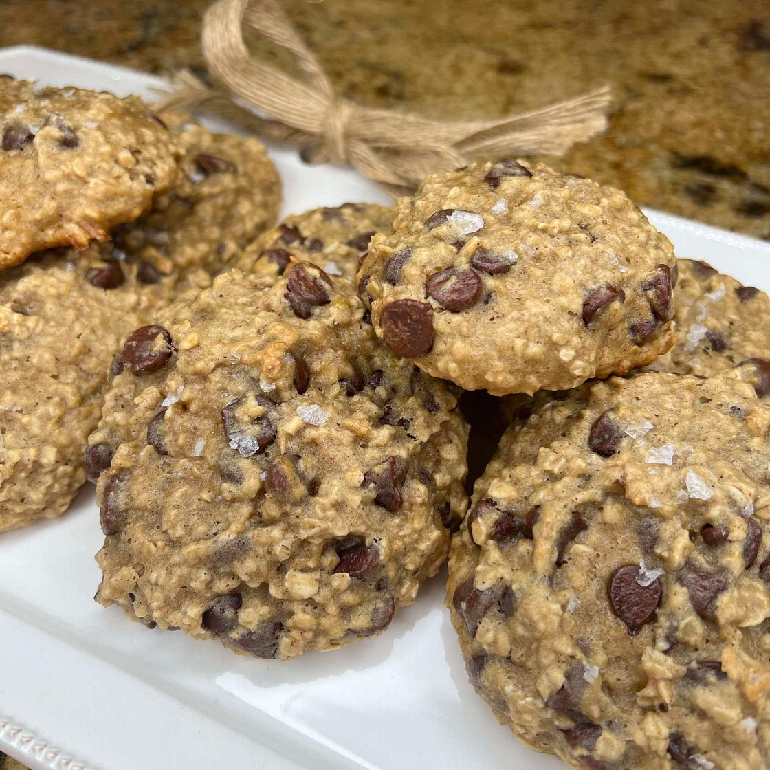 Banana Oatmeal Chocolate Chip Cookies 