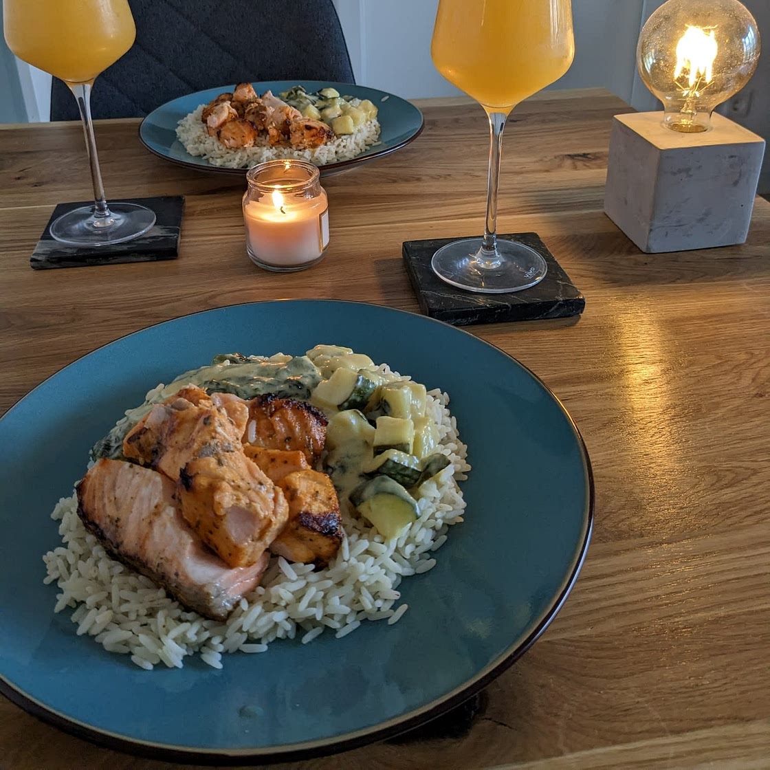 Creamy Parmesan Salmon Rice Bowl in 20 minutes